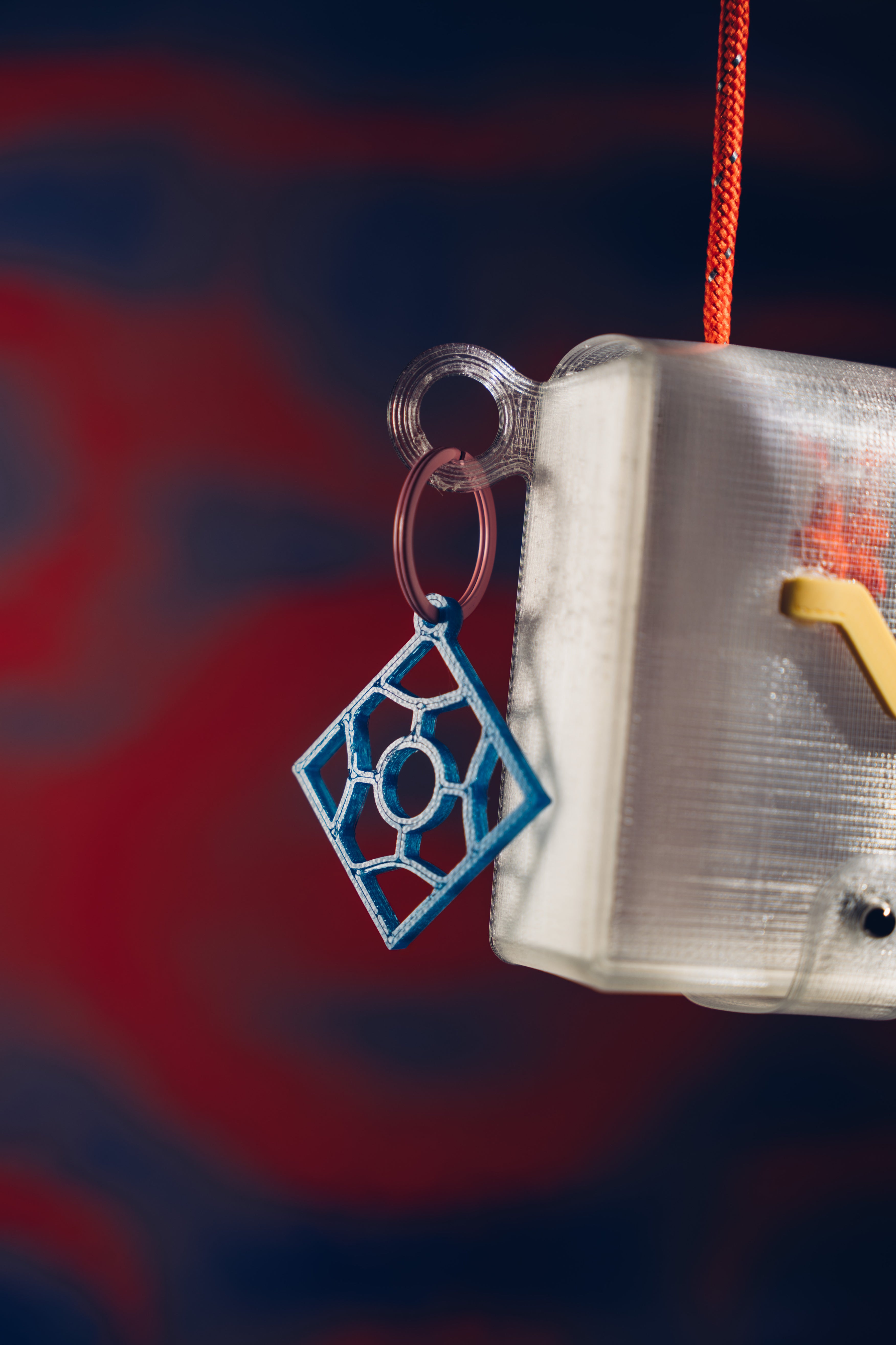 RND synth crossbody flexcase