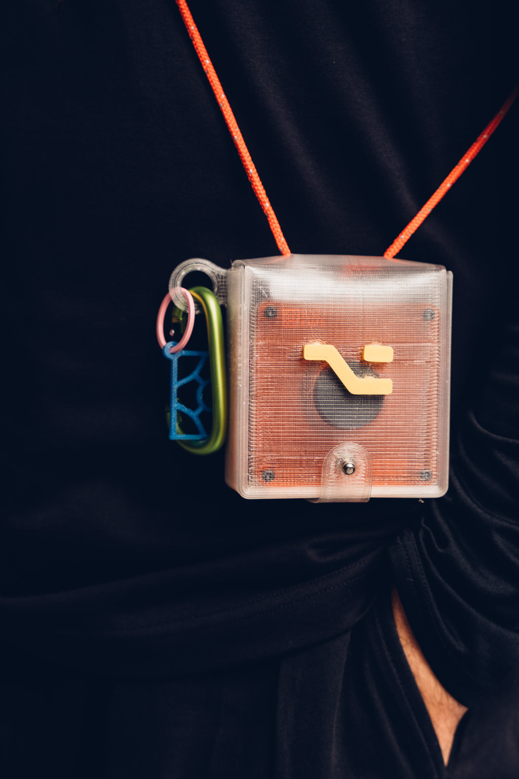 RND synth crossbody flexcase